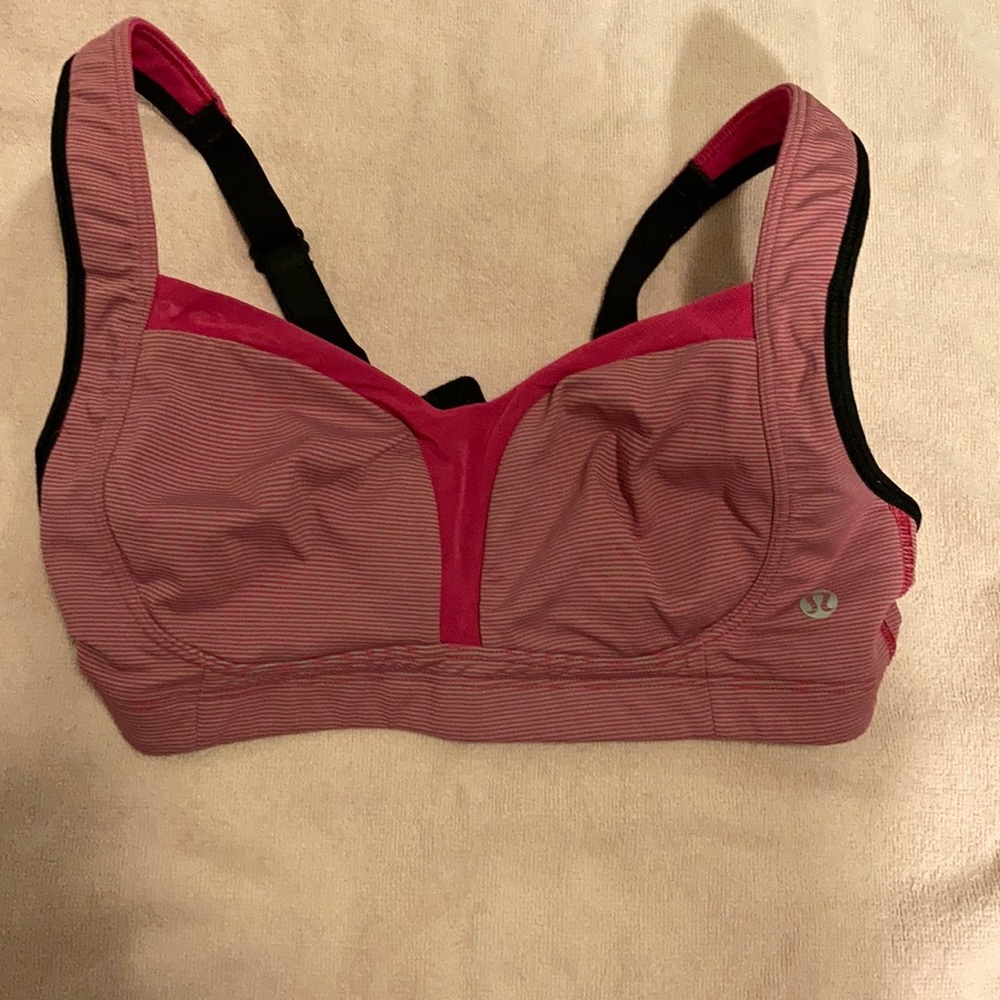 Lululemon bra 34C